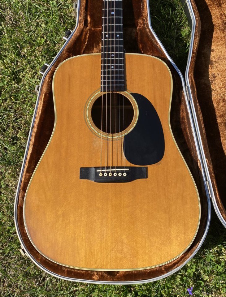 Acústica Martin D-28 de 1988 (VIDEOS)