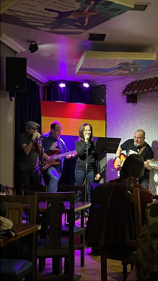 Banda nobel Overthinkers busca guitarrista de segunda mano · Foto 3 de 3 · Madrid