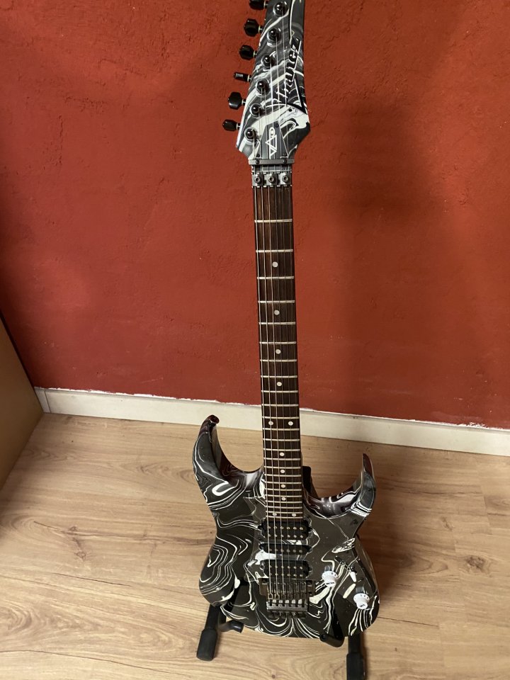 Ibanez Swirl 90,s made in Japan