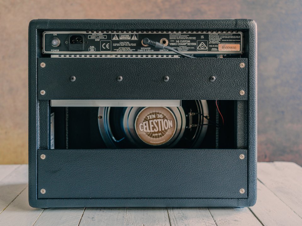 Fender 68 Custom Vibro Champ,699€ envío incluido. de segunda mano · Foto 4 de 8 · Sevilla · 699 €