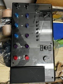 Line 6 Helix LT + Pedaltrain 2 + Flight Case + Protector de Metacrilato de segunda mano · Foto 1 de 3 · Alicante · 620 €