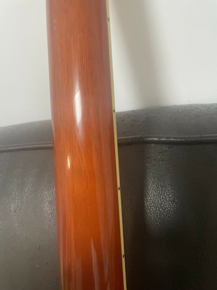 Guitarra de jazz Comins GCS-1