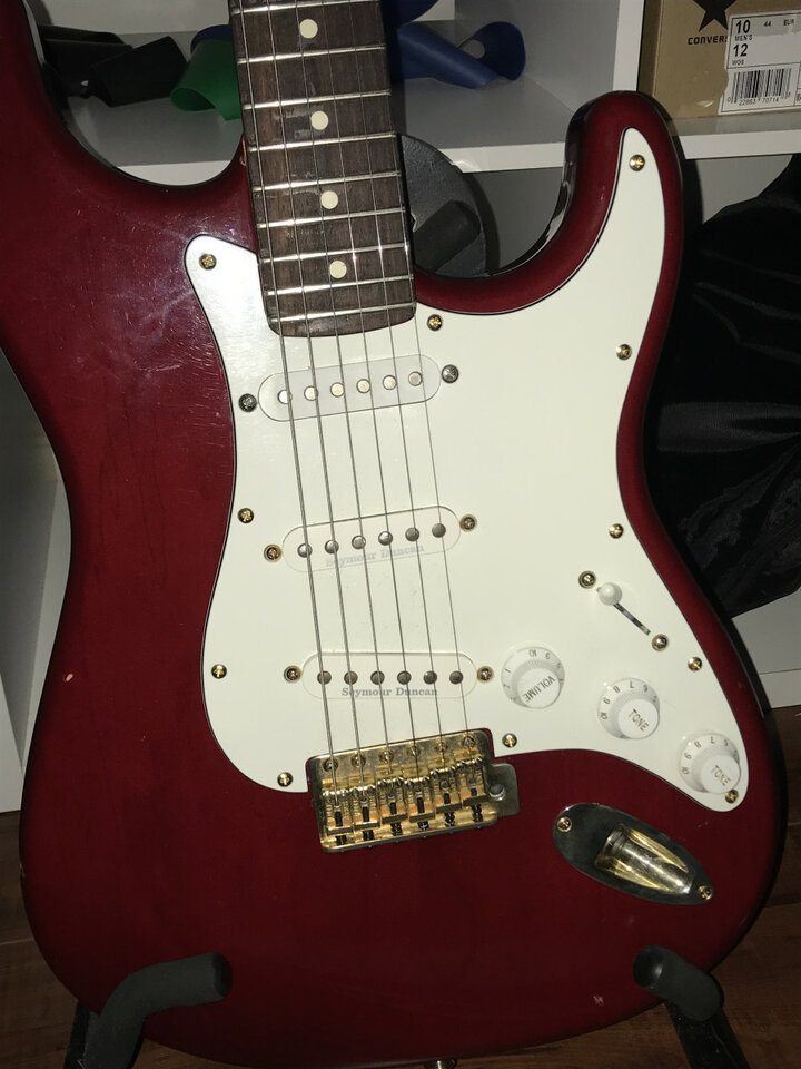 Fender Stratocaster USA + Mx