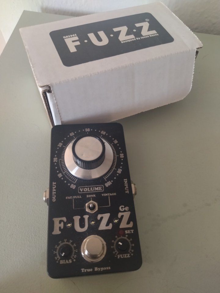 Kingtone mini Fuzz Germanio de segunda mano · Foto 1 de 8 · Barcelona · 275 €