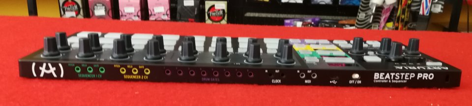 Arturia BeatStep Pro Black Edition MIDI Controller