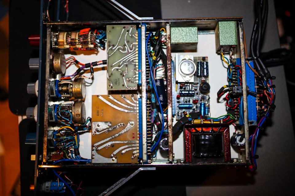 2 Neve 1073 vintage Enracados por Brent Averill.