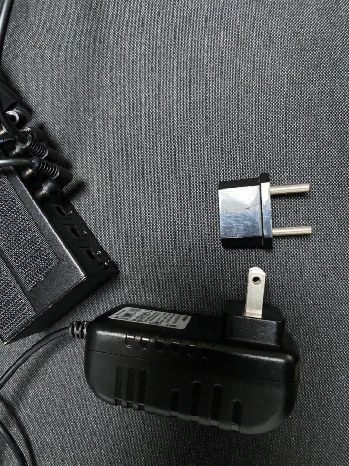 Fuente alimentación Caline