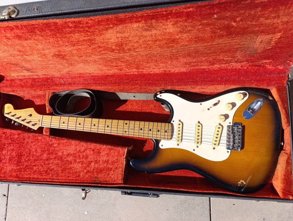 Fender Stratocaster ST-57 CIJ