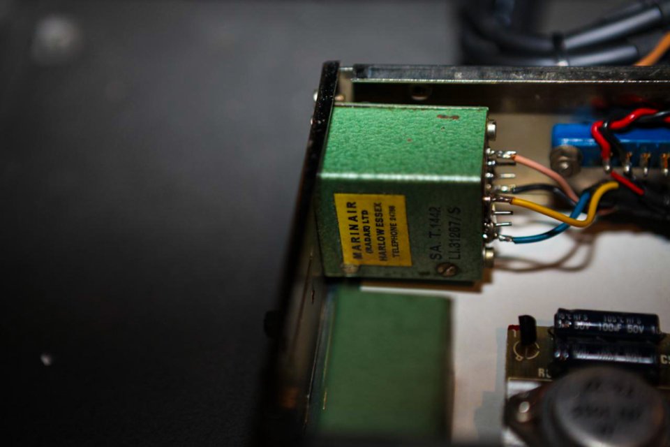 2 Neve 1073 vintage Enracados por Brent Averill.