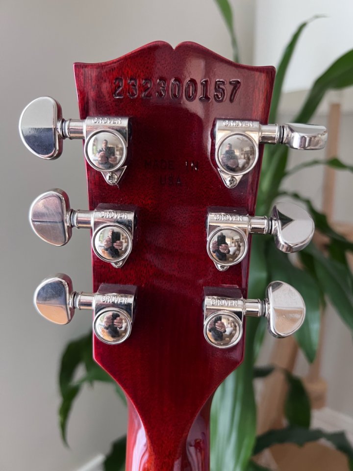 Vendo/cambio Gibson Les Paul Standard 60s Unburst (2020) de segunda mano · Foto 5 de 8 · Alicante · 2100 €