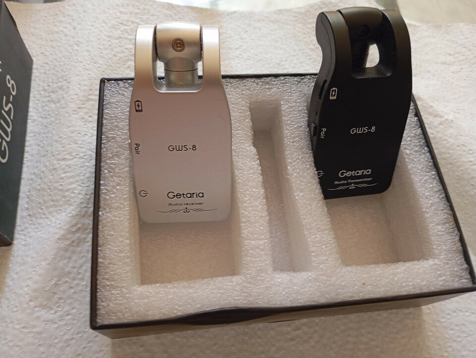 WIRELESS GUITAR SYSTEM