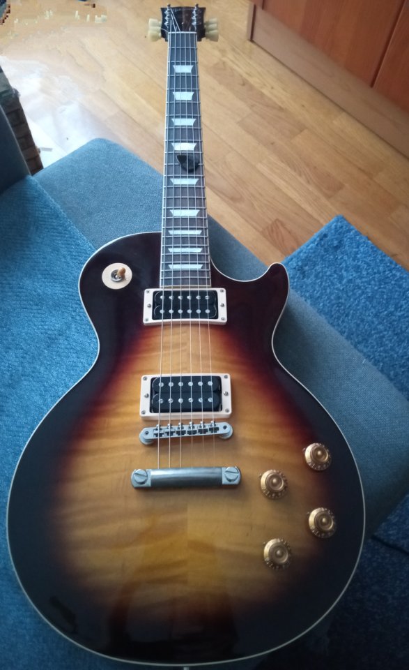 Gibson Les Paul Slash November Burst 2022 de segunda mano · Foto 1 de 10 · Pontevedra