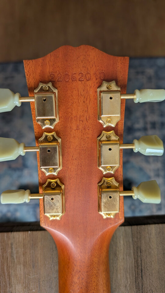 Gibson Hummingbird Faded 2022