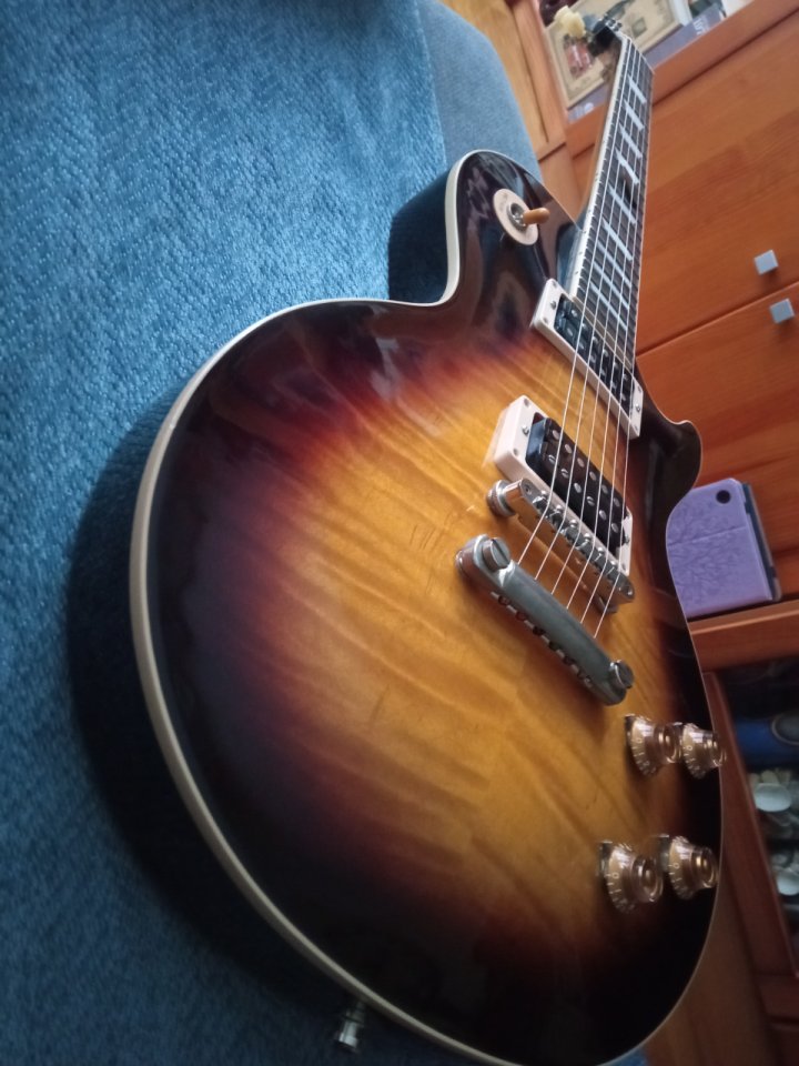 Gibson Les Paul Slash November Burst 2022 de segunda mano · Foto 2 de 10 · Pontevedra