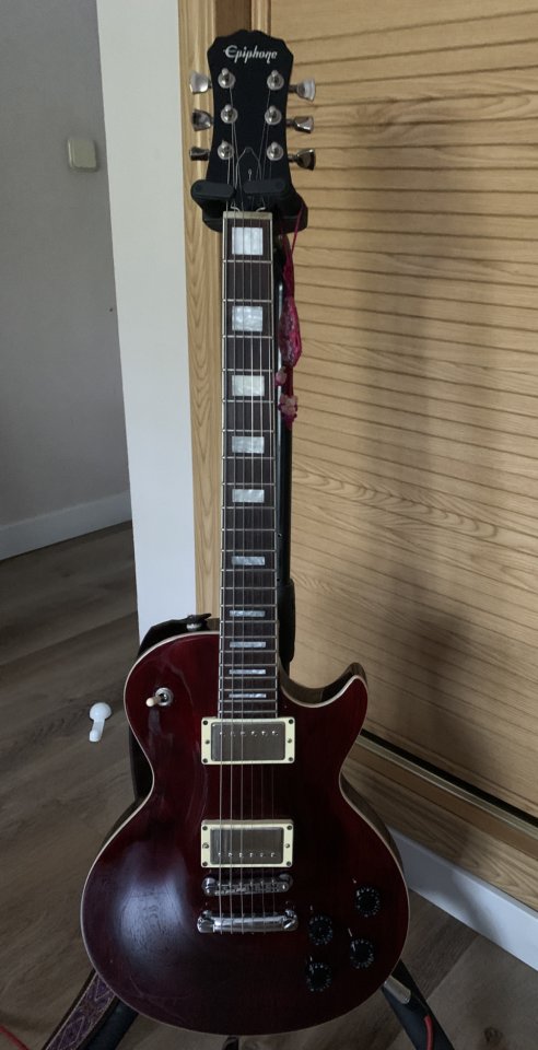 Epiphone Les Paul Standard made in Corea ‘80 de segunda mano · Foto 1 de 8 · Madrid · 325 €