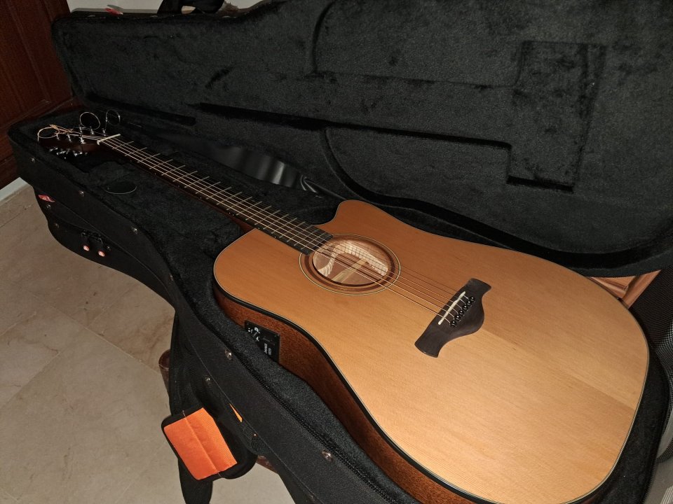 Acústica Ibanez AW65ECE-LG de segunda mano · Foto 7 de 10 · Cádiz · 260 €