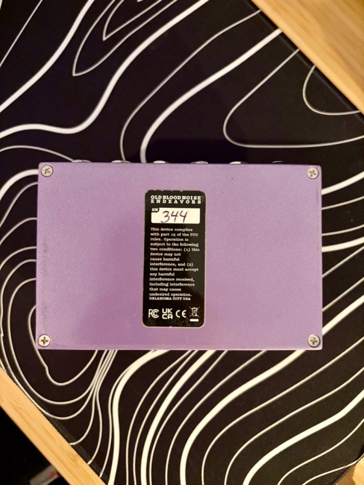 Old Blood Noise Dark&Light de segunda mano · Foto 3 de 3 · Madrid · 350 €