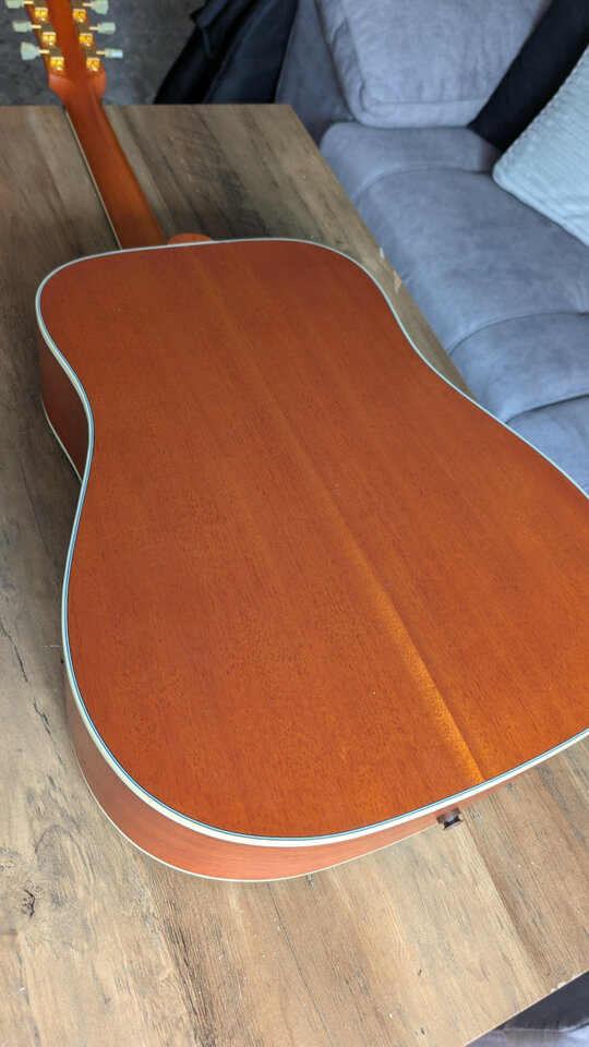 Gibson Hummingbird Faded 2022