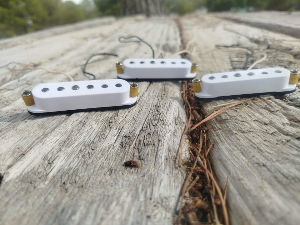Pastillas Ballestone Stratocaster "Bonnie" Bonamassa de segunda mano · Foto 3 de 10 · Albacete · 325 €