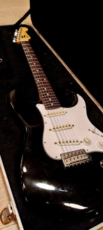 Fender Stratocaster Made in Japan '86