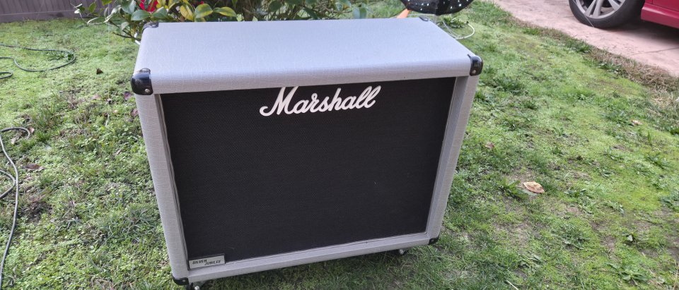 Pantalla 2x12 Silver Jubilee