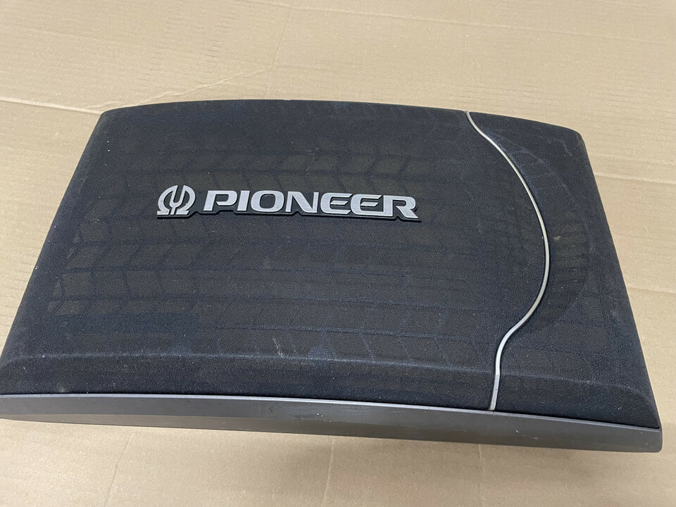 REJILLA BAFLE PIONEER