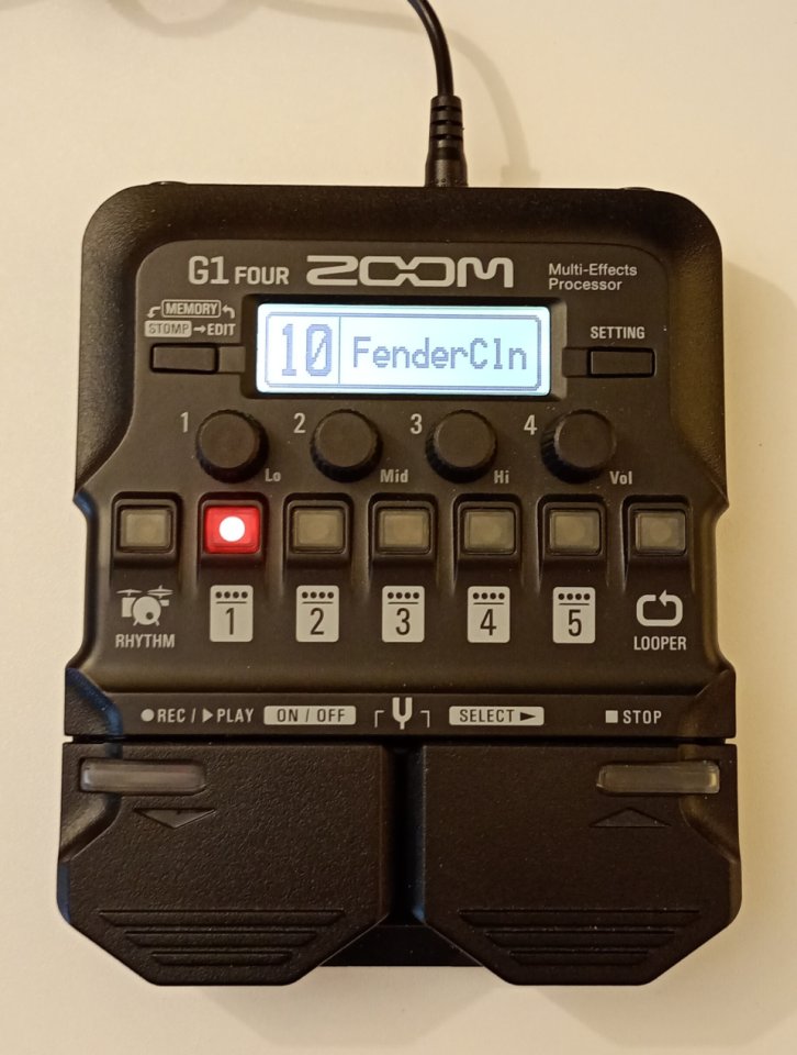Zoom G1 Four de segunda mano · Foto 1 de 3 · Jaén · 45 €