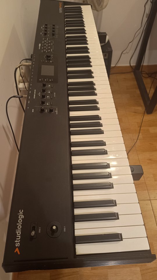 Studiologic NumaX 88