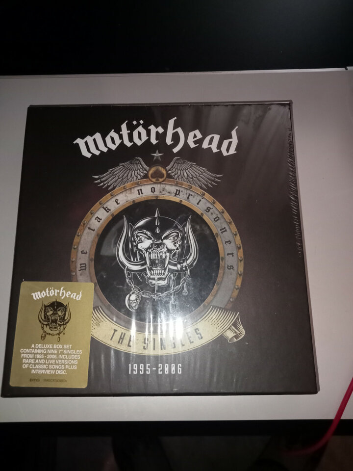 Caja motorhead