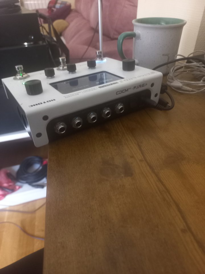 Hotone Ampero II de segunda mano · Foto 3 de 6 · Toledo · 270 €