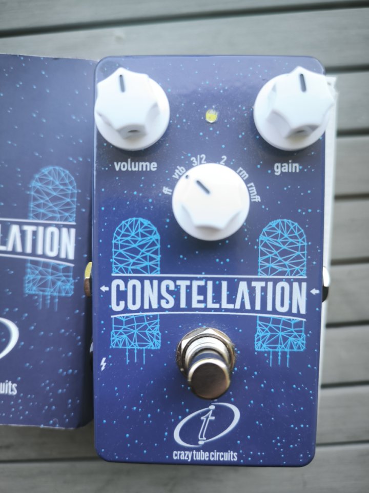 Crazy Tubes Circuits Constellation Fuzz ¡ENVÍO INCLUIDO! de segunda mano · Foto 2 de 3 · Murcia · 145 €