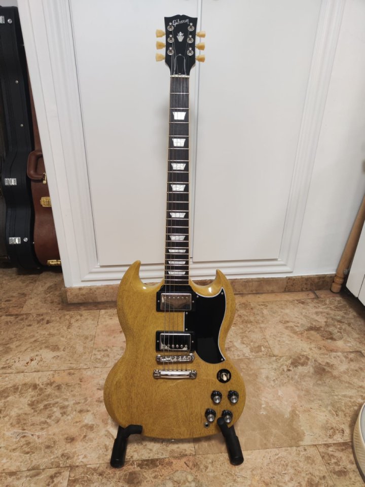 Gibson SG Standard 61 TV Yellow de segunda mano · Foto 1 de 10 · Valencia · 1600 €