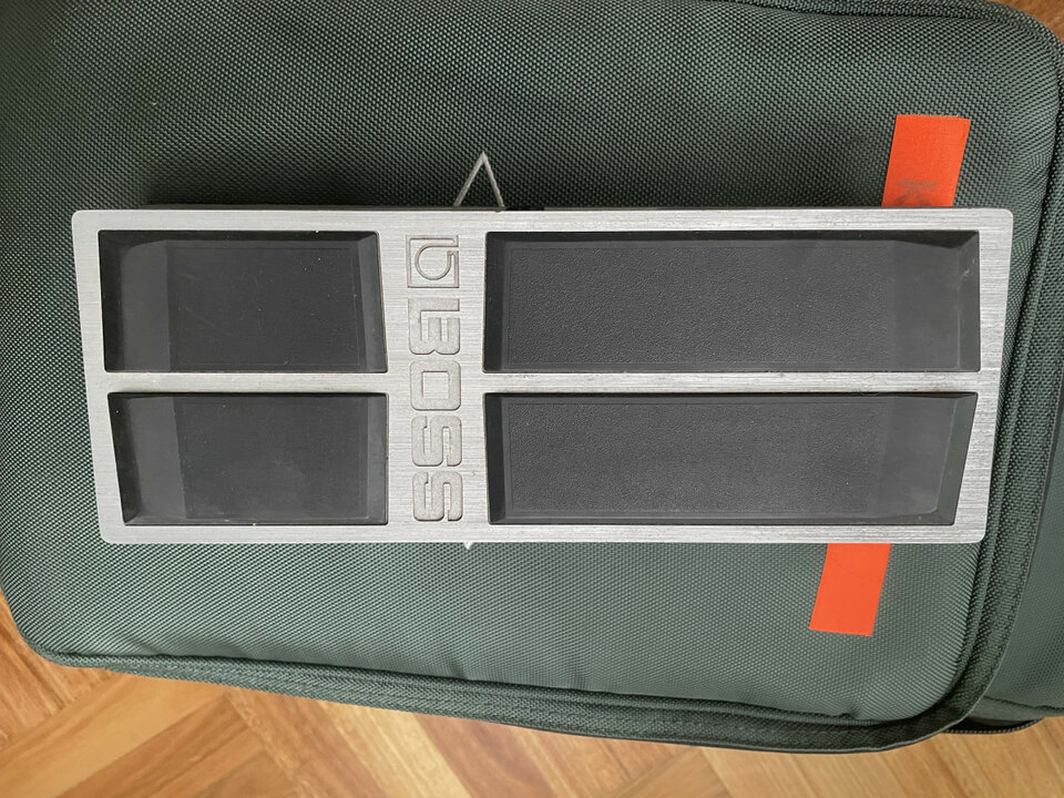 KEMPER STAGE y Pedal Boss FV 500 L