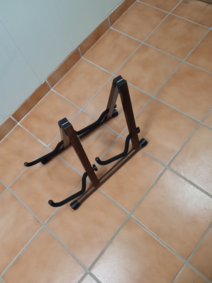 2 Soportes guitarra