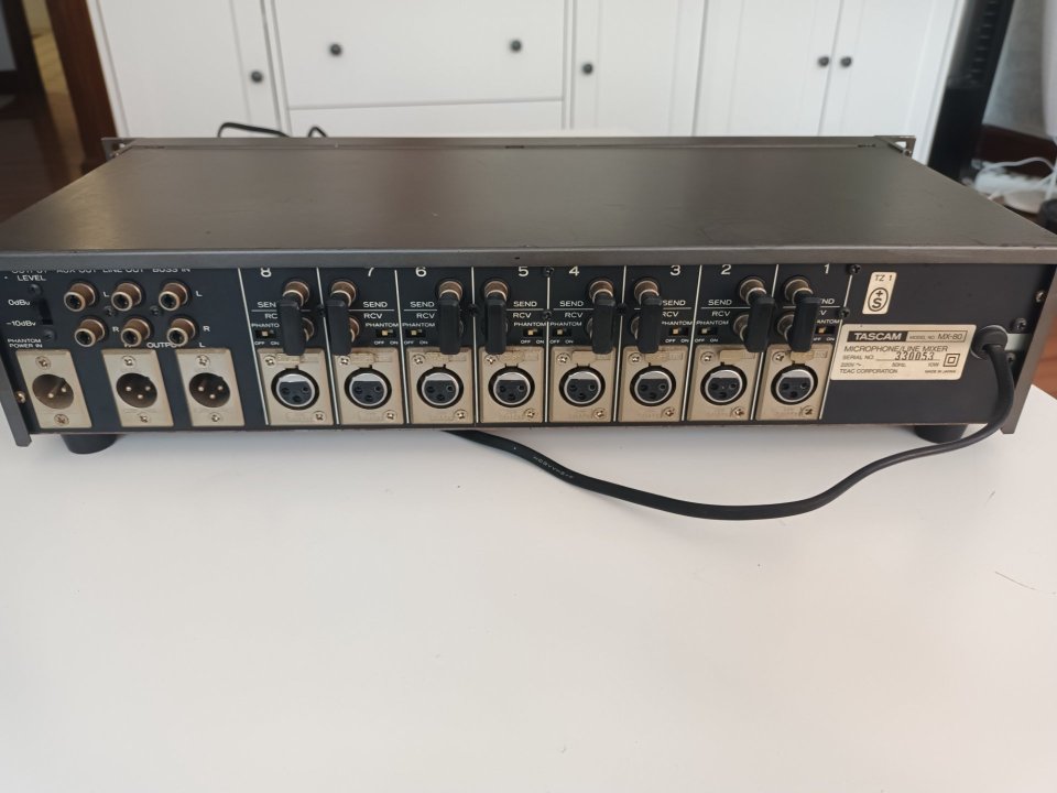 Tascam MX-80 Mezclador de segunda mano · Foto 3 de 3 · Gipuzkoa · 180 €