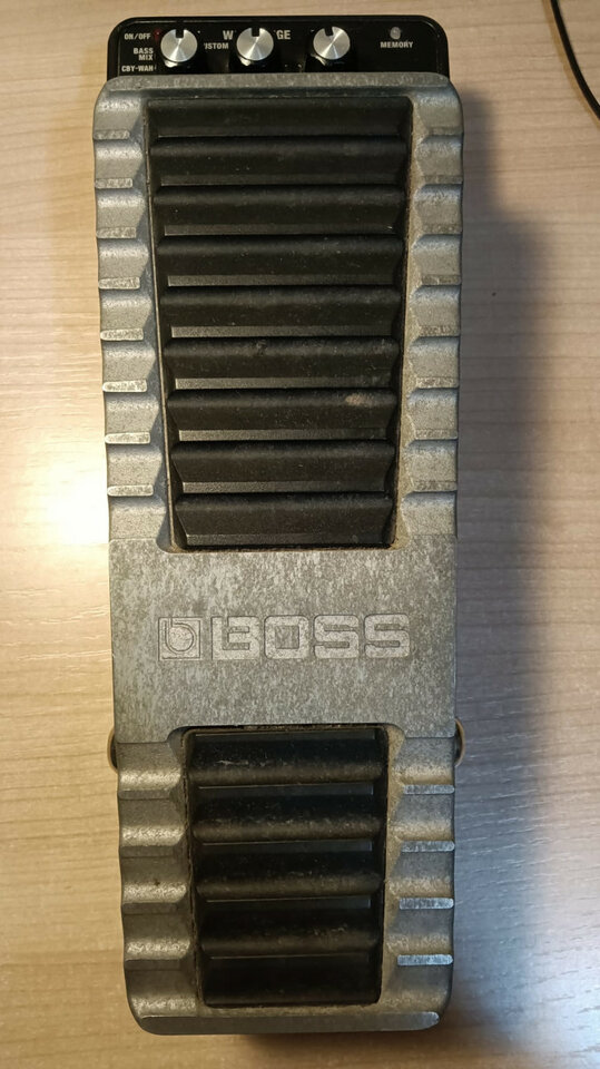 Pedal de WAH BOSS Pw-10 (Envío Incluido)