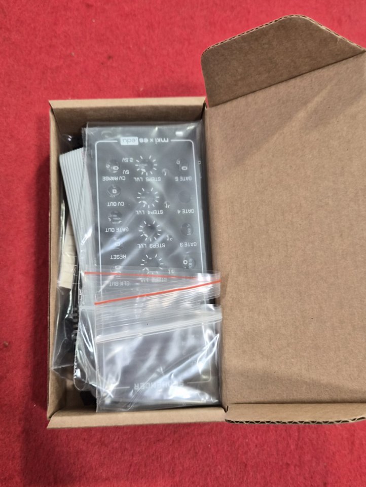 Erica Synths Sequencer Eurorack DIY de segunda mano · Foto 3 de 3 · Girona · 79 €