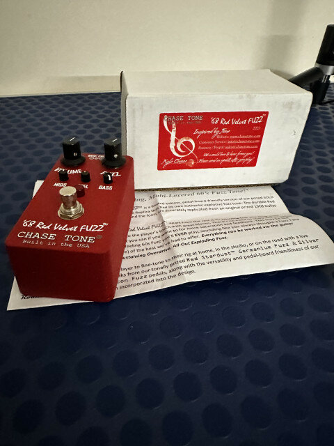 Chase tone 68 velvet fuzz  rebaja temporal por GAS