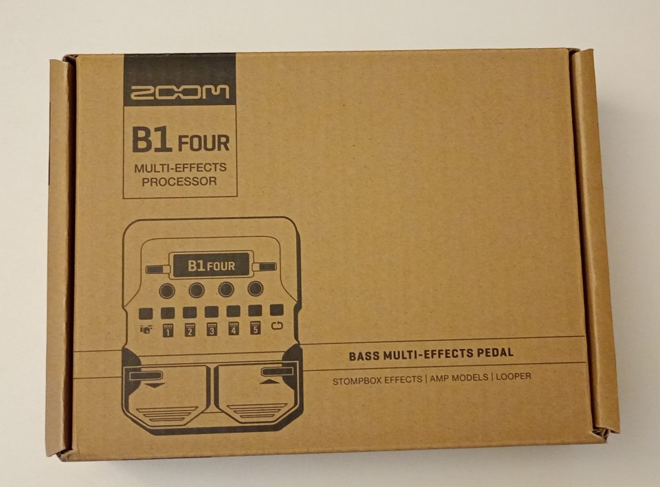 Zoom B1 Four de segunda mano · Foto 3 de 3 · Jaén · 45 €