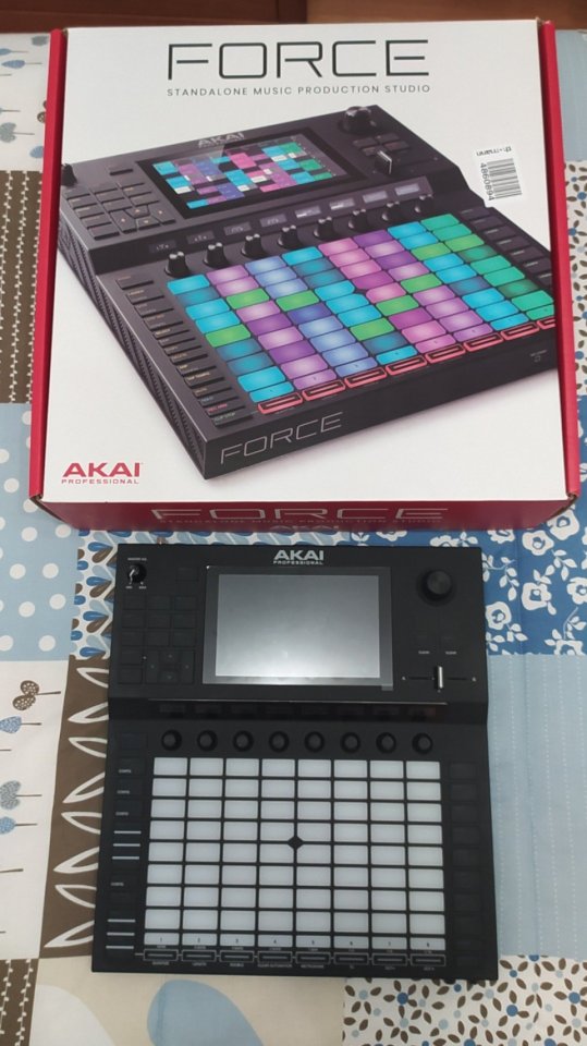 Akai Force de segunda mano · Foto 1 de 7 · Pontevedra · 725 €