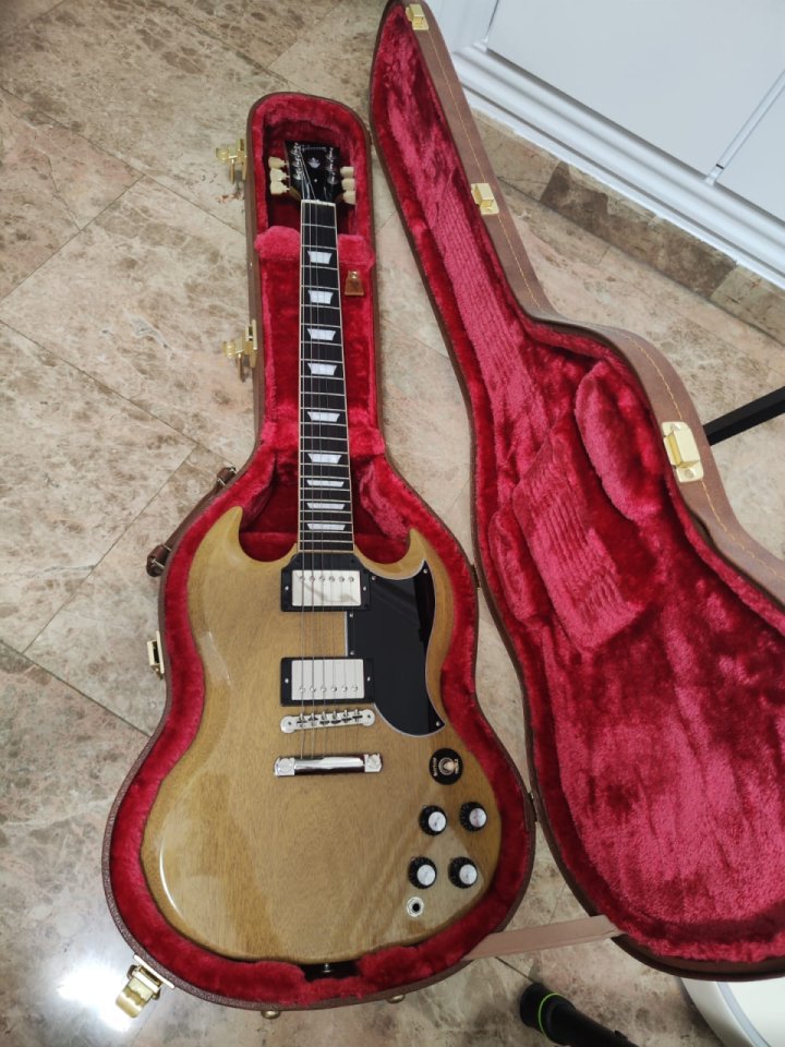 Gibson SG Standard 61 TV Yellow de segunda mano · Foto 7 de 10 · Valencia · 1600 €