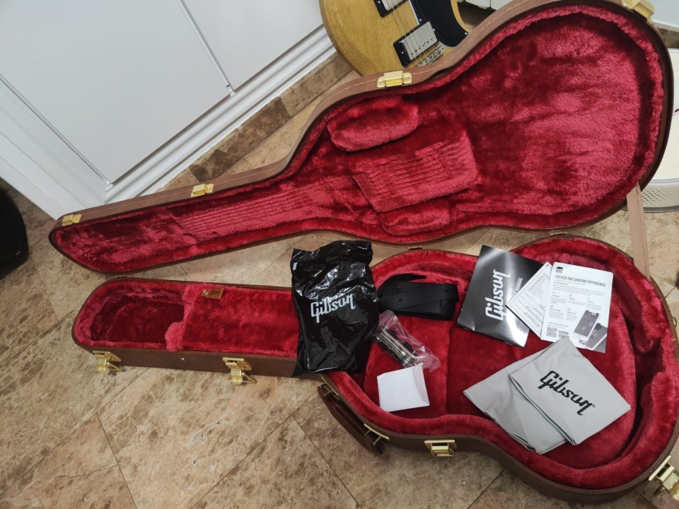 Gibson SG Standard 61 TV Yellow de segunda mano · Foto 8 de 10 · Valencia · 1600 €