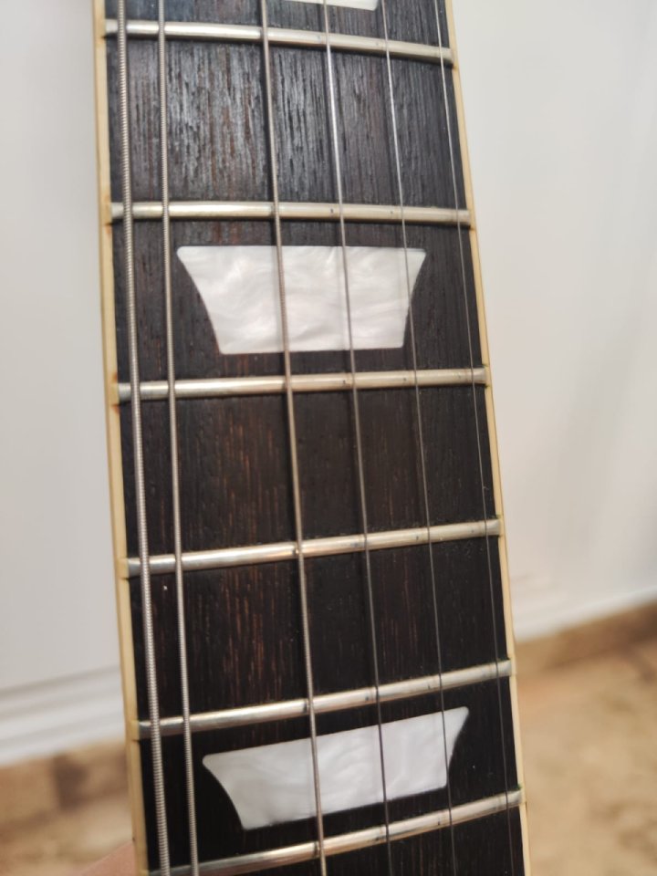 Gibson SG Standard 61 TV Yellow de segunda mano · Foto 10 de 10 · Valencia · 1600 €