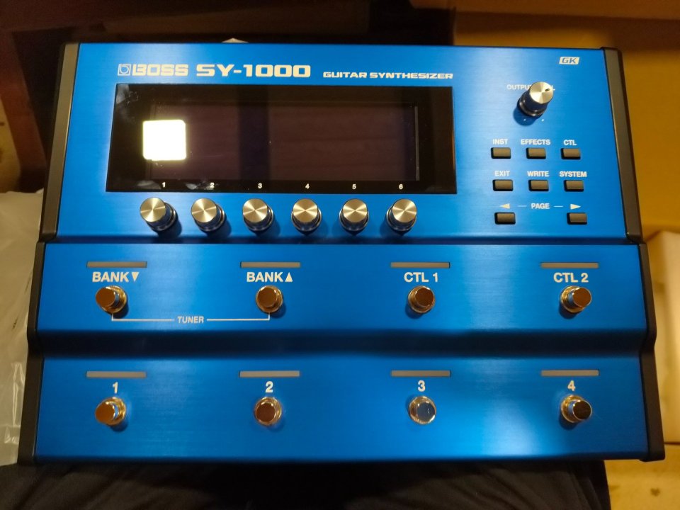 BOSS SY-1000 sintetizador guitarra (factura en garantía)