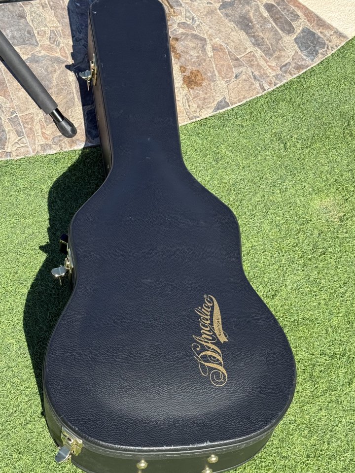 Guitarra acústica D'Angelico EXG200 Excel Grand Concert