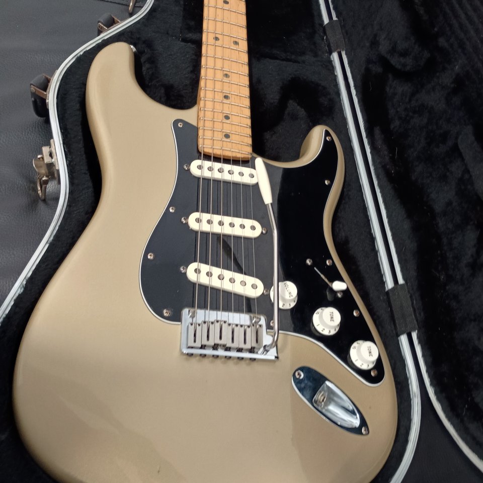 Fender Stratocaster Made in Usa de segunda mano · Foto 2 de 7 · Málaga · 1100 €