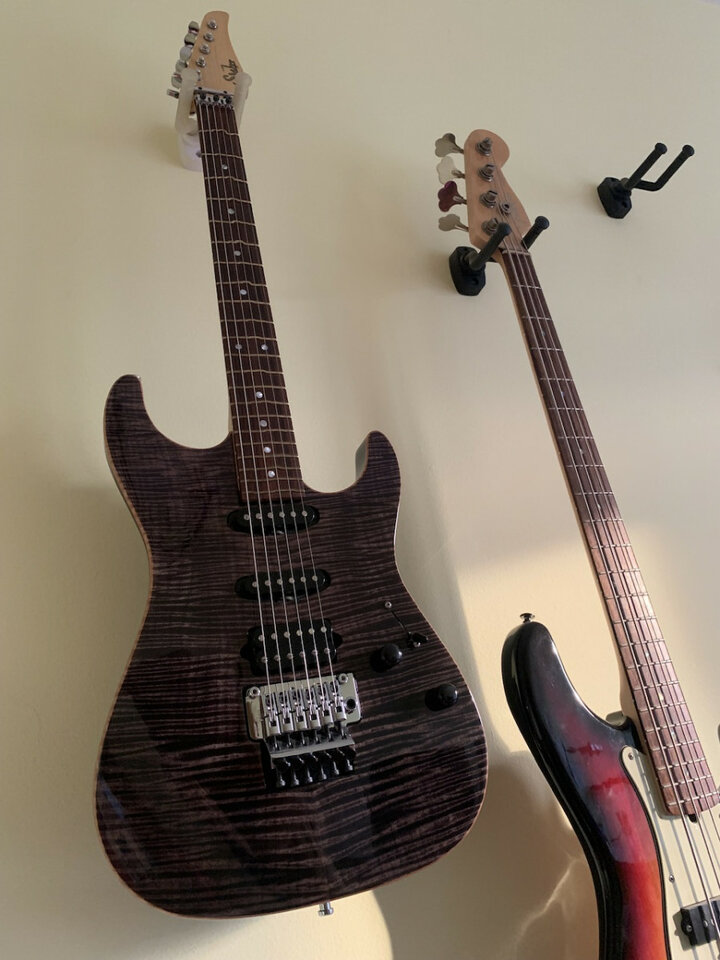 Suhr Standard Floyd Rose/True temperament