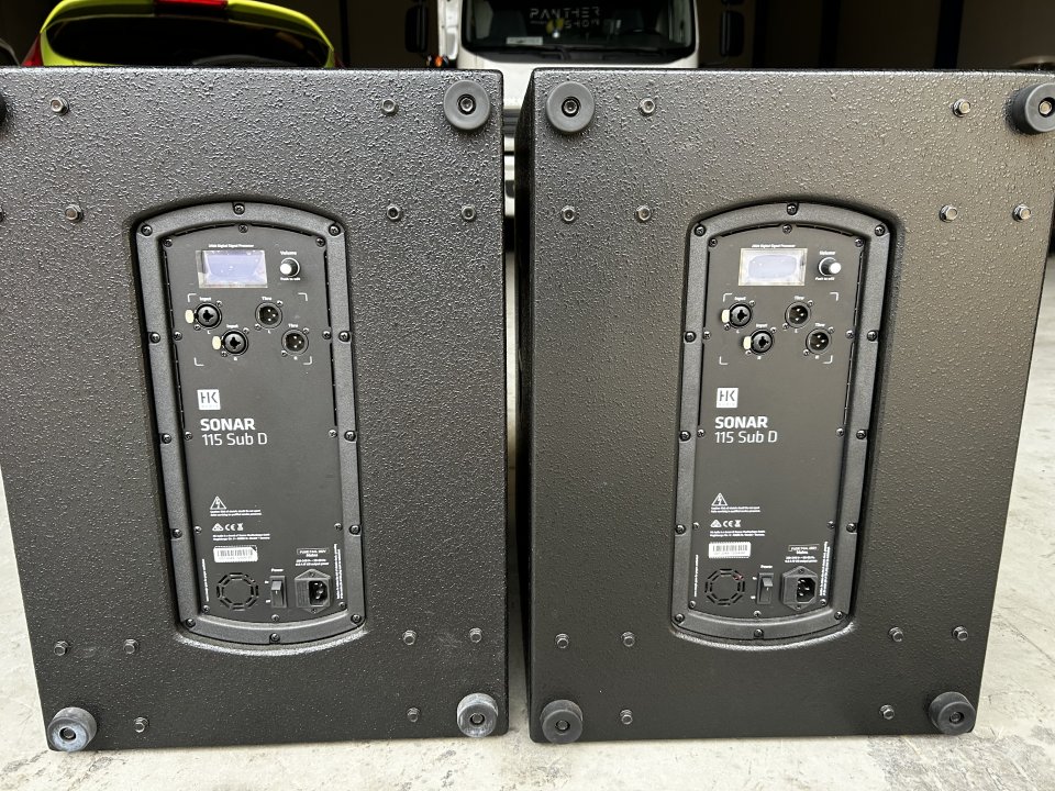 Equipo Sonido HK Audio en perfecto estado