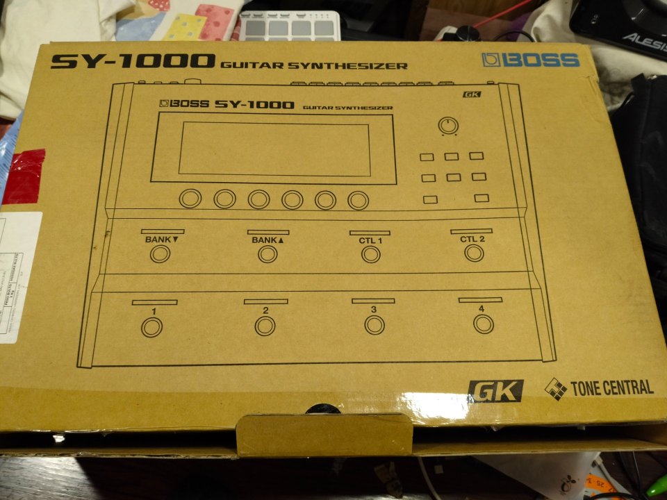 BOSS SY-1000 sintetizador guitarra (factura en garantía)
