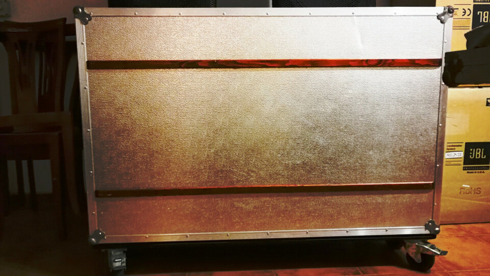 Soundcraft Two 32-8-2